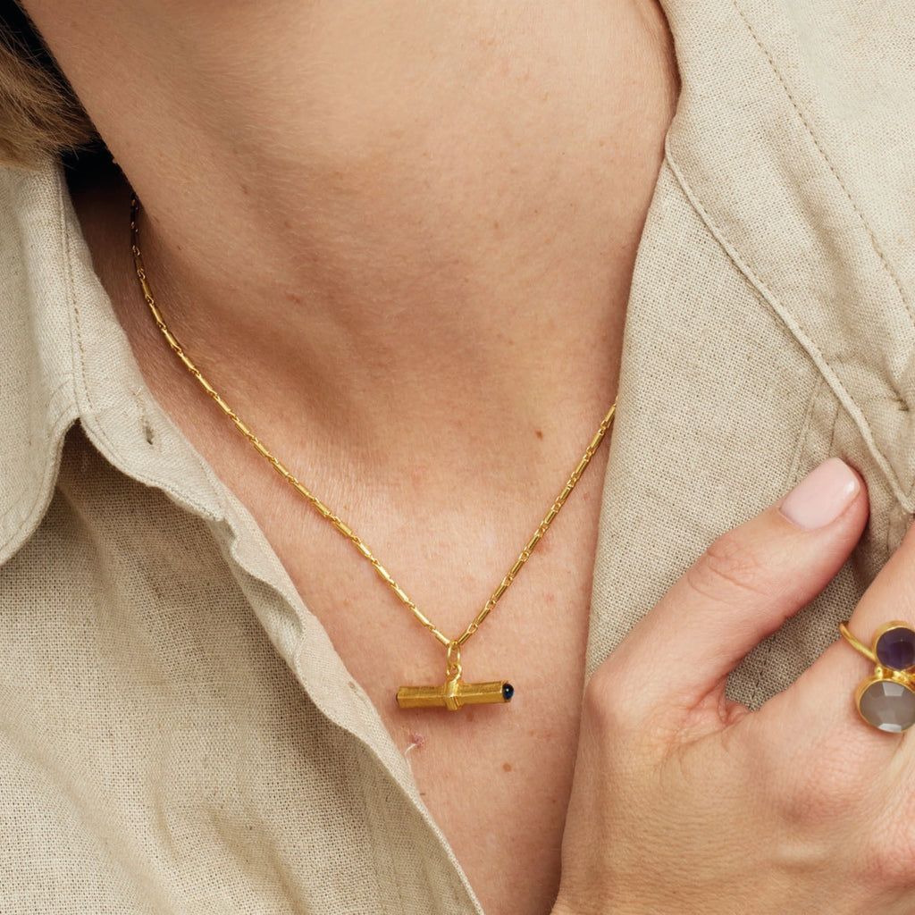 T-bar Necklace with gold hexagonal bar with navy blue iolite gemstones on each end.
Ashiana London Como Iolite T-bar Necklace - Jo And Co Ashiana London Como Iolite T-bar Necklace - Ashiana London