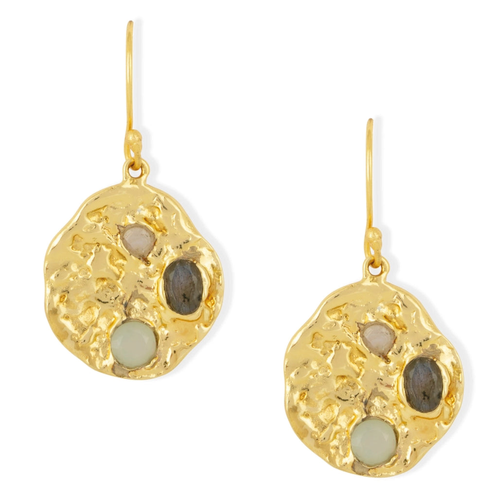 Gold coin earrings with three inset gemstones of aqua chalcedony, rainbow moonstone, and labradorite.
Ashiana London Rhode Gemstone Coin Earrings - Jo And Co Ashiana London Rhode Gemstone Coin Earrings - Ashiana London