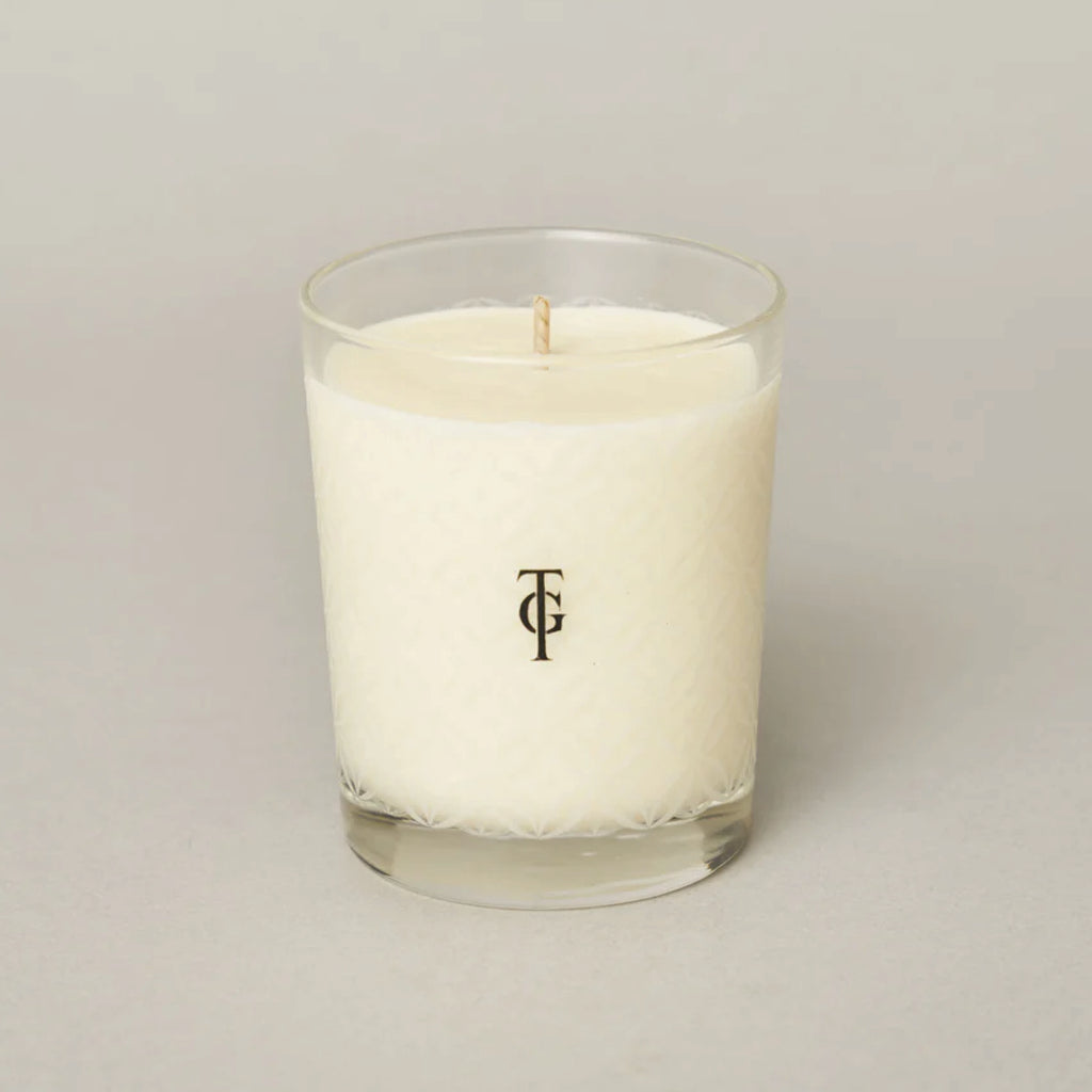 Jo And Co True Grace Chesil Beach Classic Candle