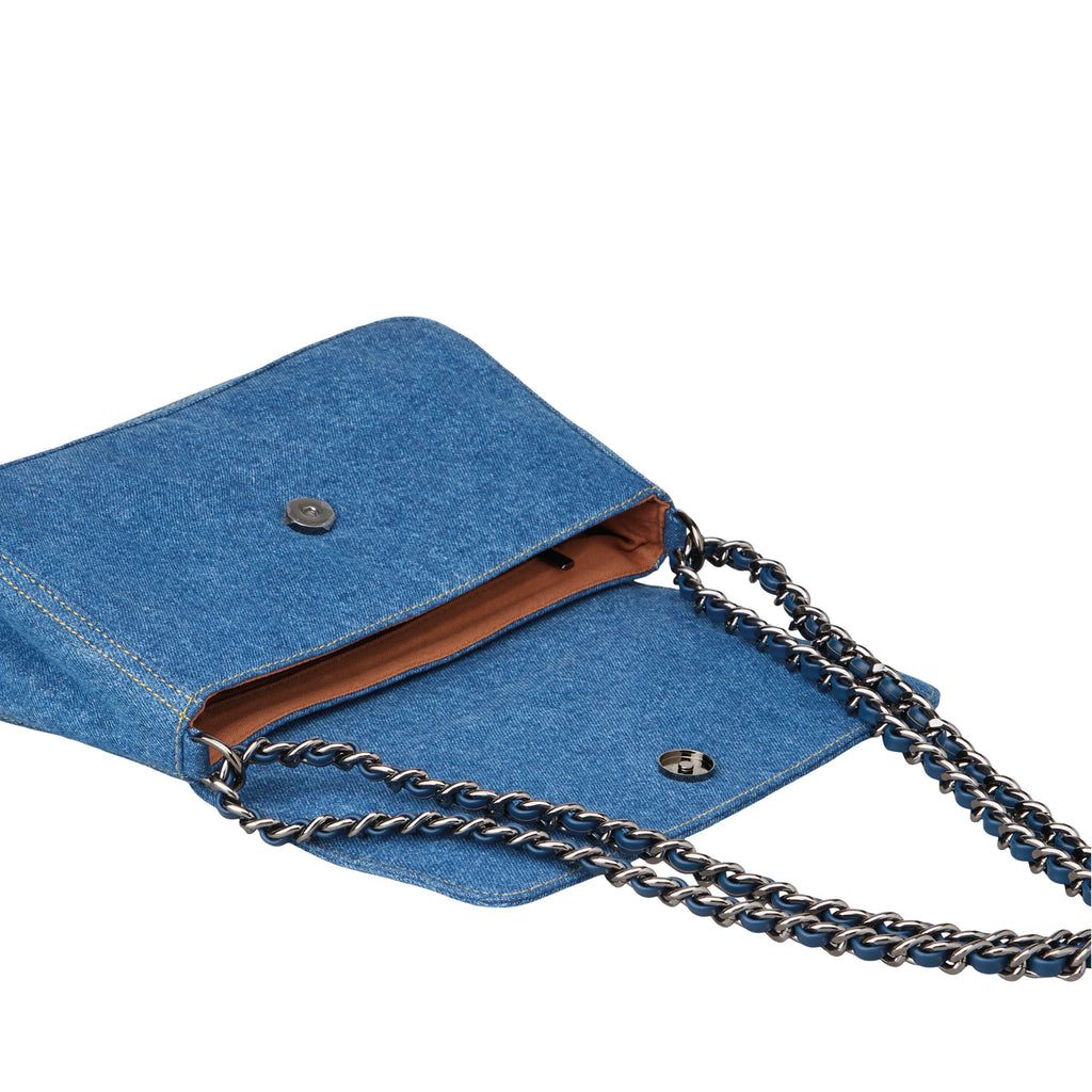 Jo And Co Beck Sondergaard Coronet Blue Denima Hollis Bag_The Denima Hollis Bag from Becksöndergaard is a cotton bag with a cool denim look. The bag features an adjustable strap, allowing it to be worn as both a crossbody bag and a shoulder bag.