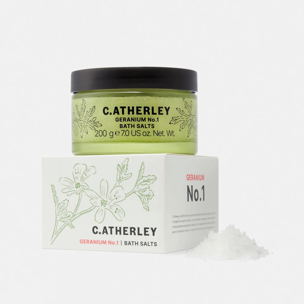 Bath salts with geranium fragrance with hints of rose, lemon, mint and cedar.
Geranium No.1 Bath Salts 200g - Jo And Co Geranium No.1 Bath Salts 200g - C.Atherley London