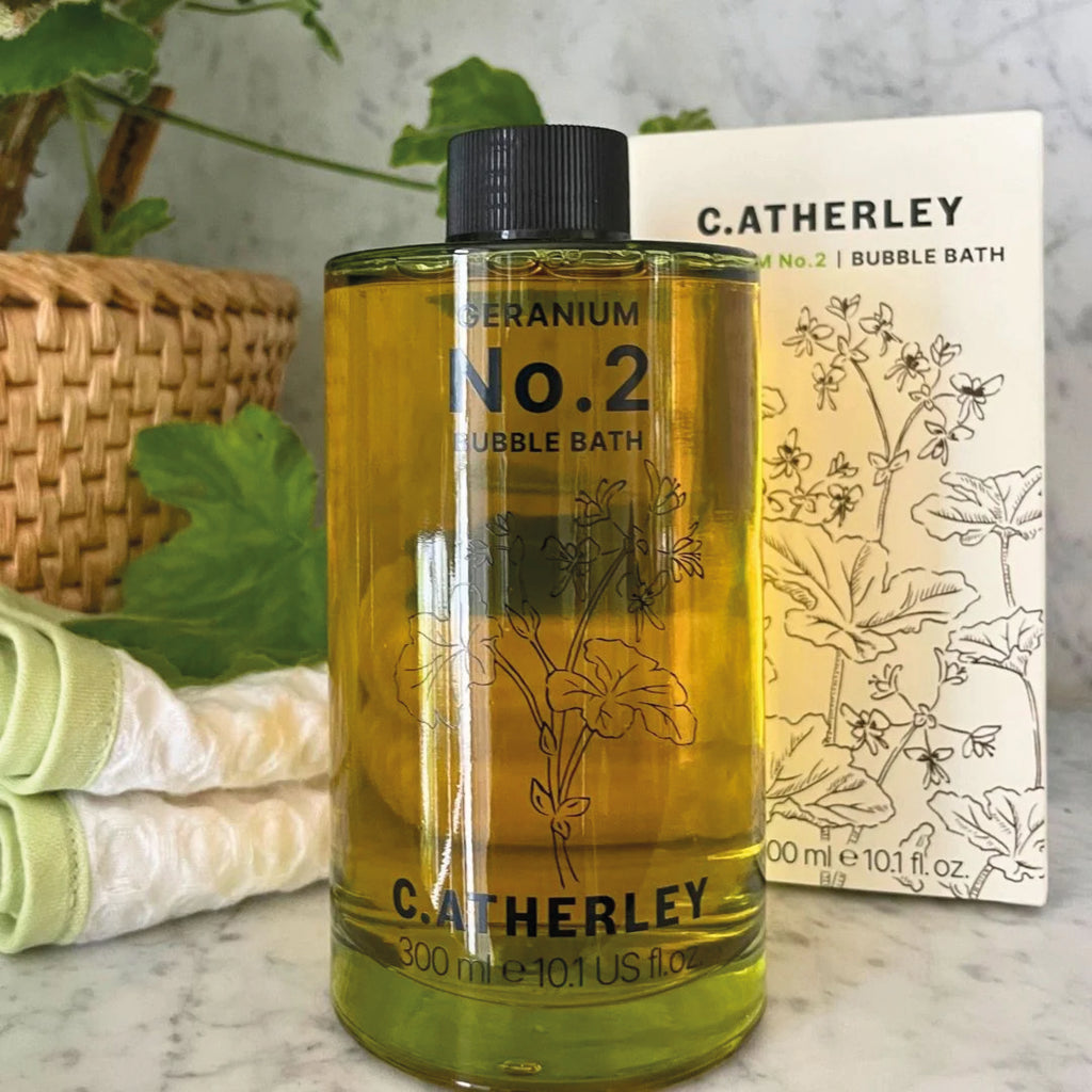 Bubble bath fragranced with peppermint scented leaf geranium with clove and coriander.
Geranium No.2 Bubble Bath 300ml - Jo And Co Geranium No.2 Bubble Bath 300ml - C.Atherley London