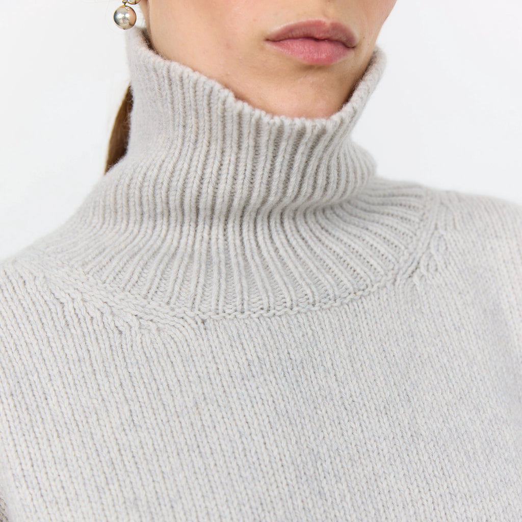 Leveté Room Rock Grey Turtleneck Perle Knit - Jo And Co Leveté Room Rock Grey Turtleneck Perle Knit - Leveté Room