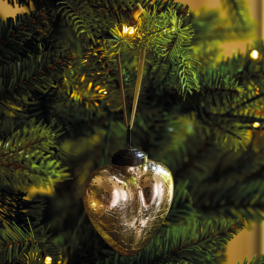 Lovell Crackled Christmas Heart Antique Truffle Bauble - Jo And Co Lovell Crackled Christmas Heart Antique Truffle Bauble