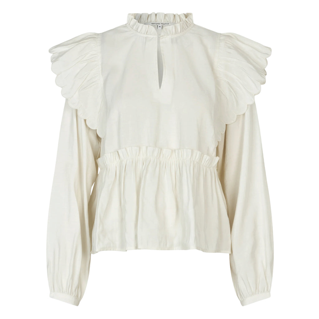 Tofu cream frilled long-sleeved blouse with round neck with frill trim and keyhole opening with button fastening.
Second Female Tofu Terra Frill Blouse - Jo And Co Second Female Tofu Terra Frill Blouse - Second Female
