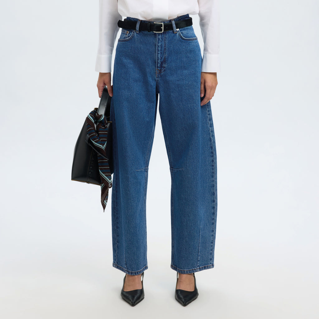 Selected Femme Mid Waist Loose Barrel Ane-Kori Jeans - Jo And Co Selected Femme Mid Waist Loose Barrel Ane-Kori Jeans - Selected Femme