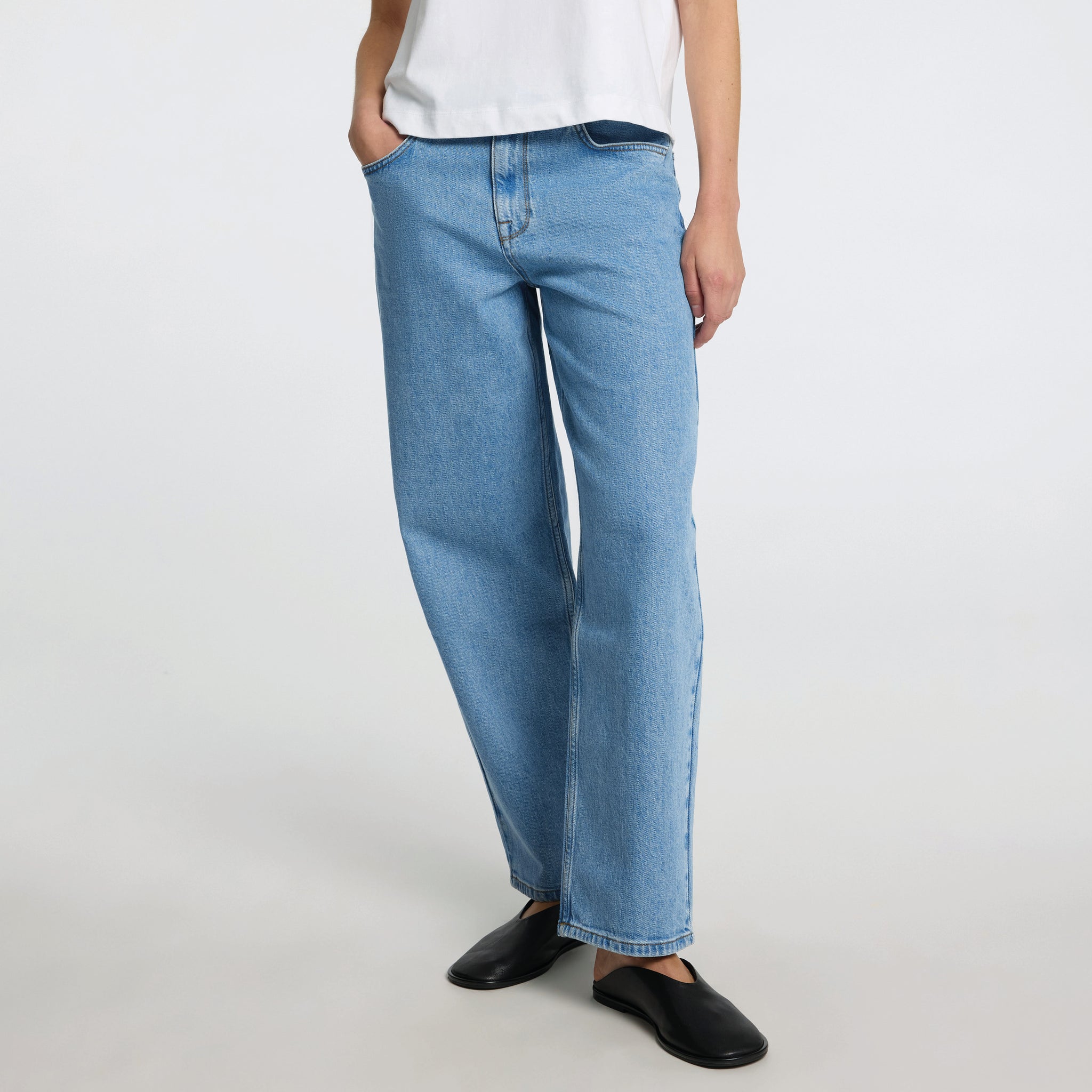 Selected Femme Light Blue Alice Barrel Jeans – Jo Co Home