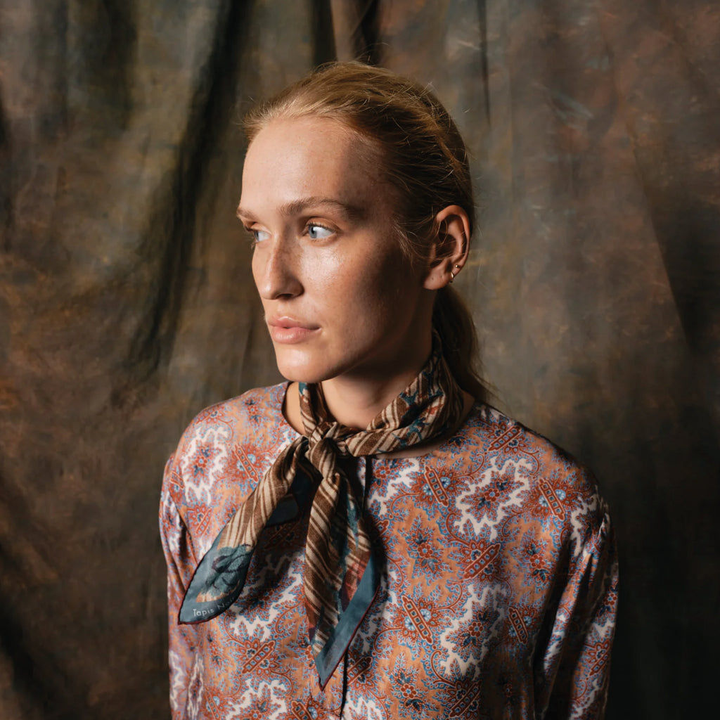 Tapis Noir Light Delilah Scarf - Jo And Co Tapis Noir Light Delilah Scarf - Tapis Noir