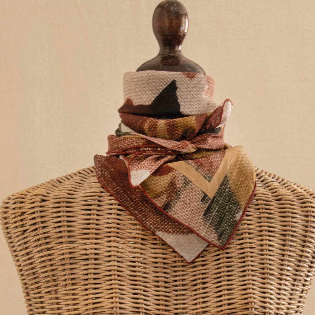 Tapis Noir Light Dusty Bloom Scarf - Jo And Co Tapis Noir Light Dusty Bloom Scarf - Tapis Noir