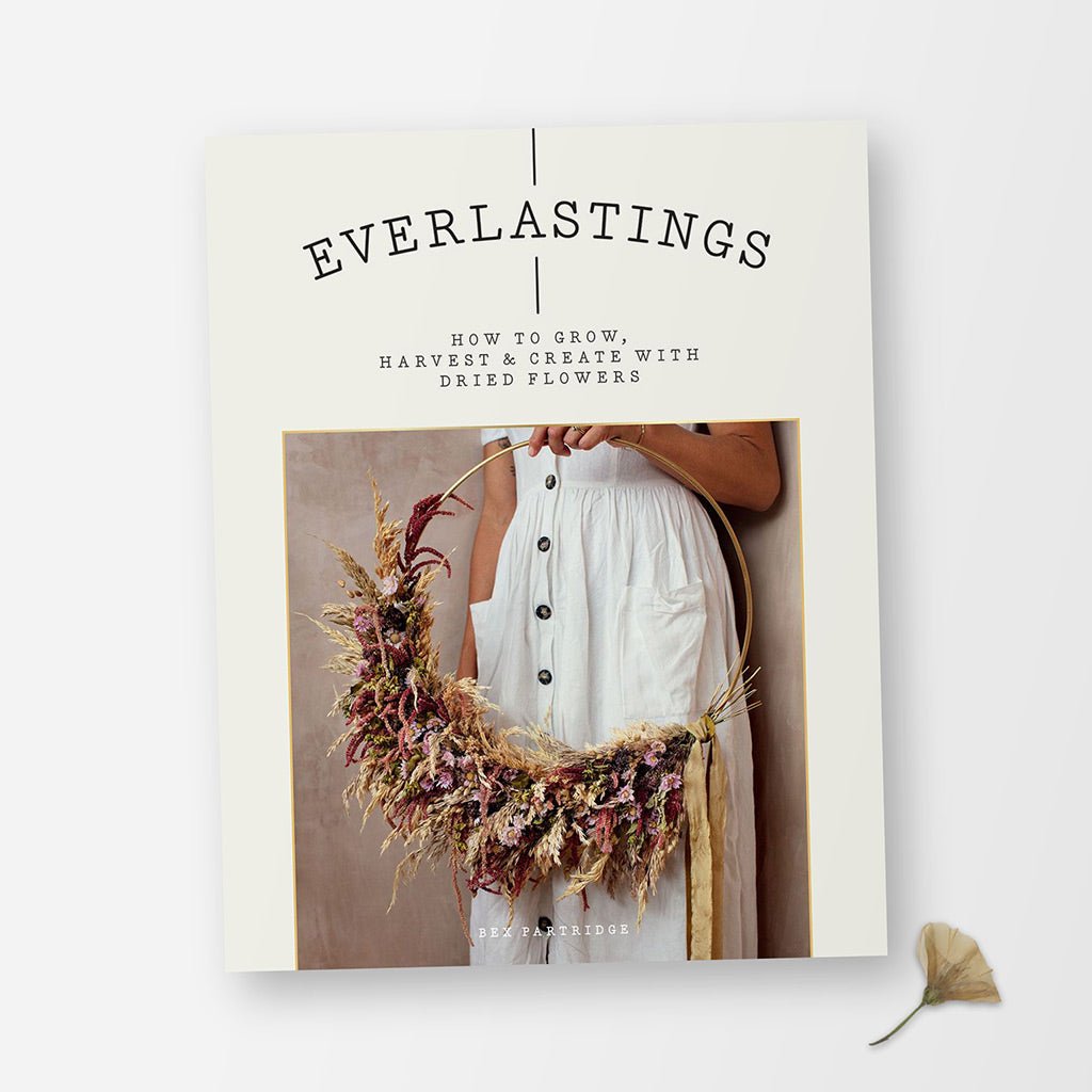 Everlastings Dried Flowers Book - Jo & Co Home