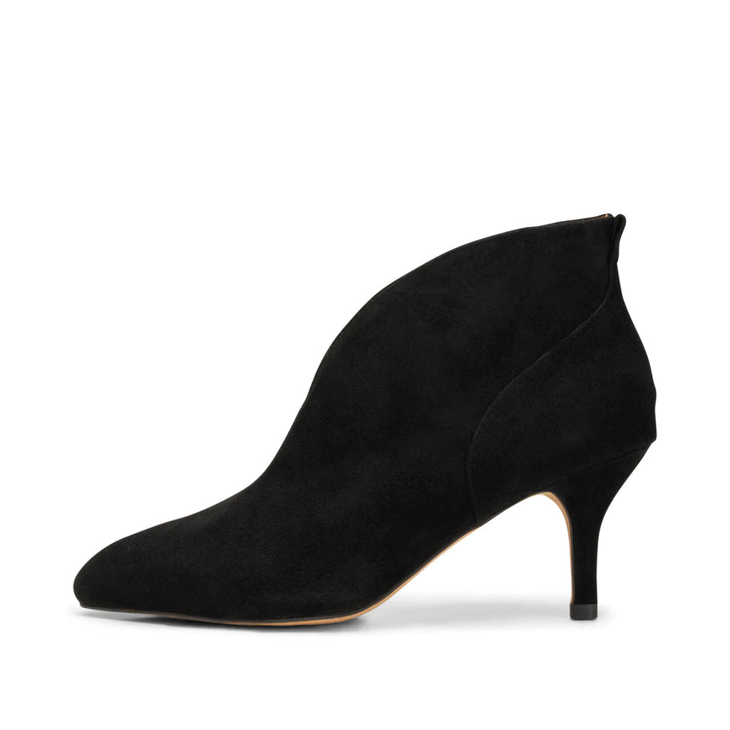 Shoe The Bear Black Valentine Low Cut Suede Ankle Boots - Jo & Co Home